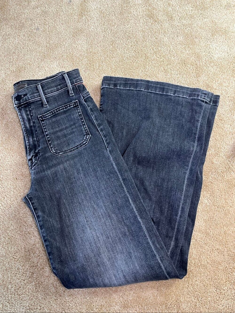MOTHER The Hustler Roller Patch Pocket Jeans Size 27 Faded Black / Charcoal